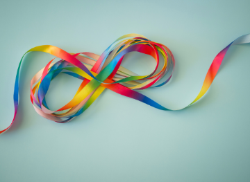 Lo supe a los 40:el impacto del diagnóstico tardío en neurodivergencia