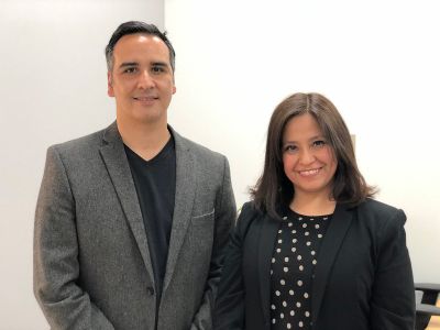 Subdirector y directora del Departamento de Kinesiología, profesores Gonzalo Rivera y Verónica Aliaga. 