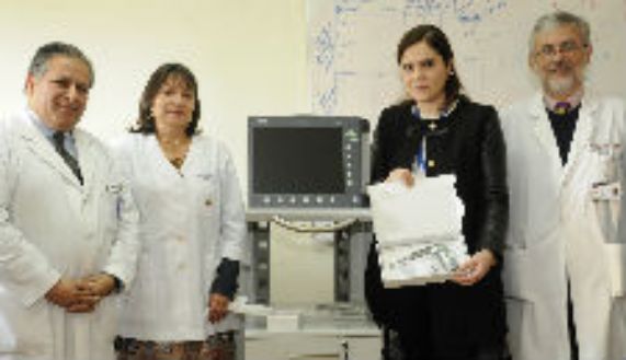 Doctores Francisco Arancibia, Andrea Mena, Jacqueline López y Fernando González.