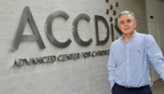 Sergio Lavandero -director de ACCDiS, profesor de las facultades de Ciencias Químicas y Farmacéuticas y de Medicina de la Universidad de Chile- es uno de los autores de este estudio.