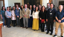 La Comisión PDI junto al decano de la Facultad de Medicina, doctor Miguel O'Ryan