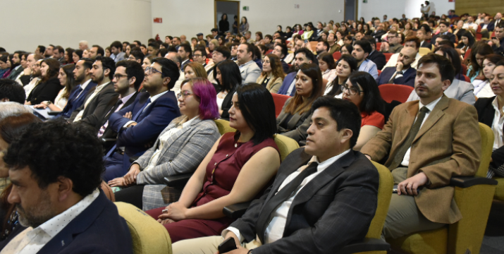Nuevos postgraduados fortalecen el liderazgo científico de la Universidad de Chile