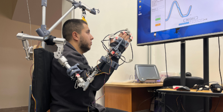 Departamento de Kinesiología inaugura modernos Laboratorios Integrados