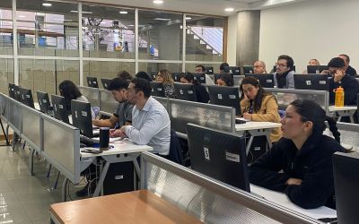 Funcionarias y funcionarios se capacitan para ser Usuarias/os líderes de SAP.