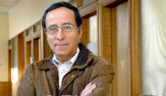 Doctor Carlos Castillo Durán
