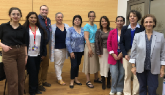 La delegación de docentes de la Universidad de Alabama junto a las académicas del Departamento de Promoción de la Salud de la Mujer y el Recién Nacido compartieron experiencias como Centros Colaboradores de la OPS/OMS