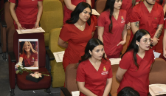 Francisca Moreno Rojas fue una graduada más de la generación 2024 de matronas y matrones de la Facultad de Medicina de la Universidad de Chile
